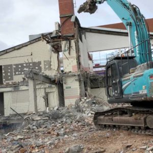 Large-scale demolition at Melbourne primary school